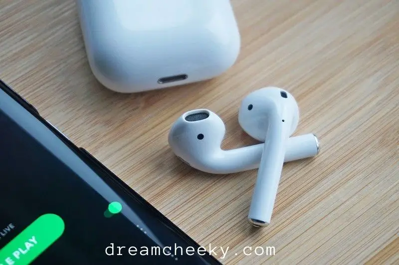 Using Apple AirPods/AirPods Pro with Xbox One